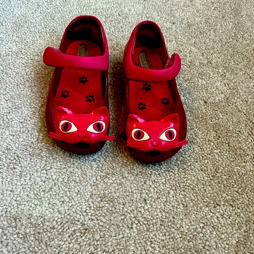 Mini Melissa Cat shoes